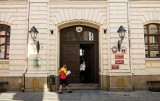 Dodatek inflacyjny w wysokości 1,5 mln zł trafi do urzędników bydgoskiego ratusza