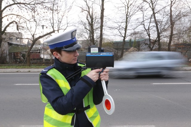 Tu najczęściej stoi policja! Gdzie jest najwiecej kontroli prędkości?