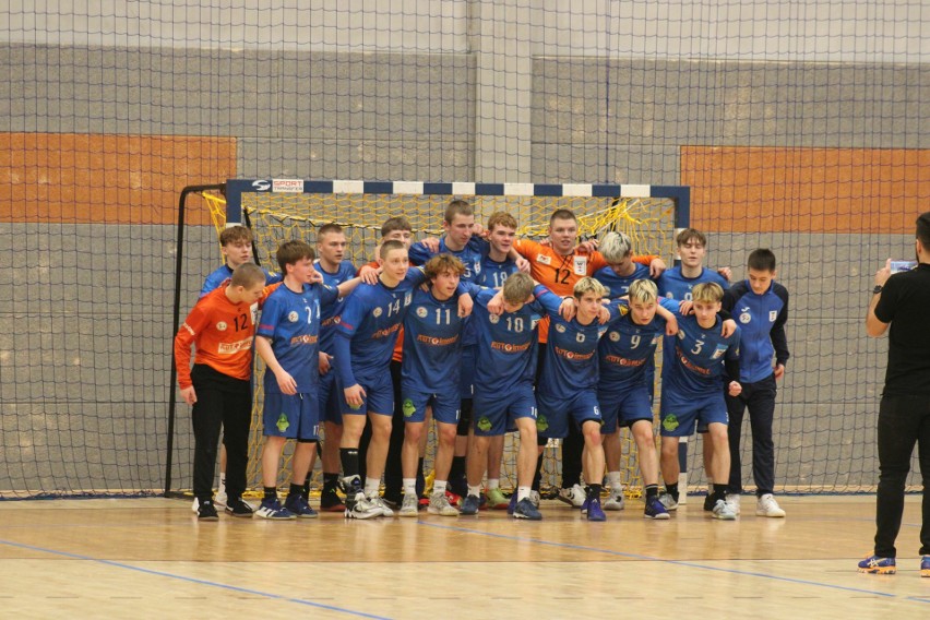 Uczniowie z całej Polski zagrali w turnieju piłki ręcznej organizowanym przez Fundację Sławomira Szmala. Zobacz zdjęcia z tego wydarzenia