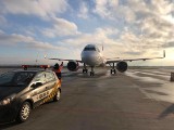 Ponad 100 pasażerów na pokładzie inauguracyjnego lotu Wizz Air do Jasionki. Za sterami Airbusa A320 absolwent Politechniki Rzeszowskiej