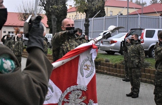 Ślubowanie w BiOSG złożyło 25 nowych funkcjonariuszy. W tej grupie było siedem kobiet.