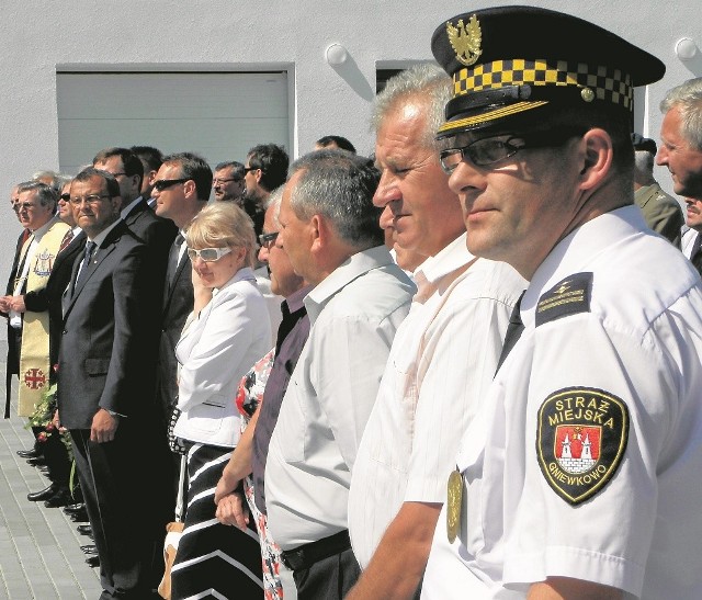 Strażnicy miejscy z Gniewkowa nie będą już się pojawiać na uroczystościach. Nie spotkamy ich już też przy fotoradarze.