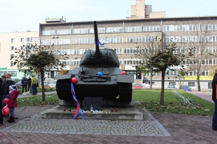 Czołg T-34 zniknie z Gliwic? Dziś protest mieszkańców w jego obronie [ZDJĘCIA]