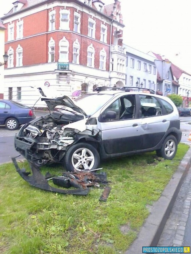 Mieszkańcy skarżą się, że w centrum miasta jest niebezpiecznie i dochodzi do wypadków.