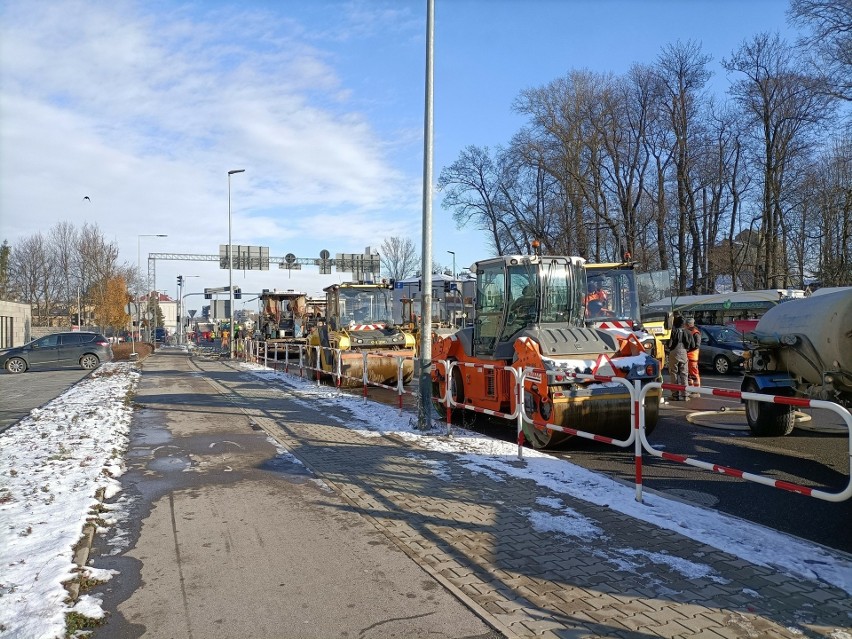 Kraków. Przebudowa 29 Listopada zalicza poślizg przez pogodę. Co z otwarciem Dobrego Pasterza?