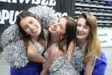 Cheerleaders Vibes Radom efektownym występem na meczu Czarnych z Cuprum podsumowały sezon taneczny. Zobacz zdjęcia
