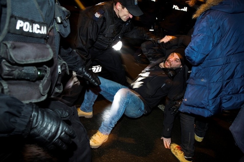 Protestujący blokowali wjazd na Wawel.