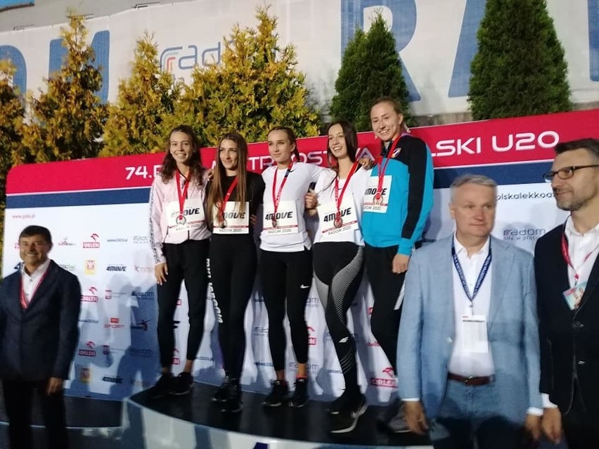 Edyta Bielska na podium MP U20.