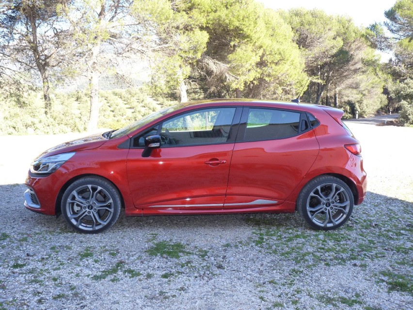 Renault Clio RS Fot: Jerzy Dyszy