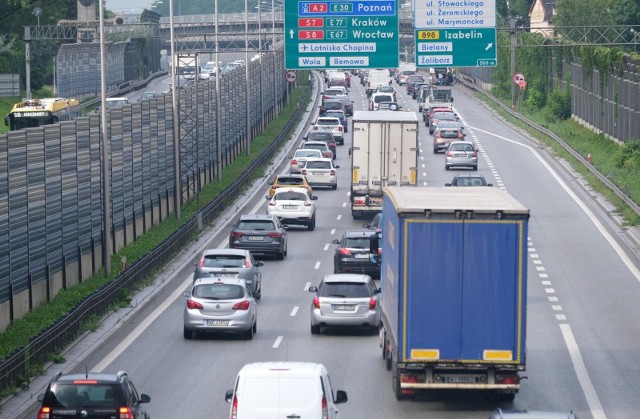 Wypadek na drodze ekspresowej S8.