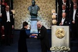 Olga Tokarczuk odebrała Nagrodę Nobla. Gala i bankiet w Sztokholmie [ZDJĘCIA] [WIDEO] List gratulacyjny od prezydenta Andrzeja Dudy