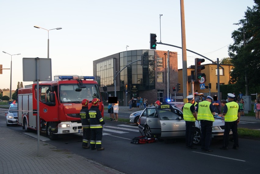 Rybnik: Wypadek na Prostej. Honda zderzyła się z...