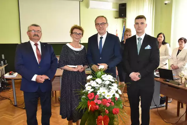 Zarząd powiatu proszowickiego, od lewej Stanisław Mierzwa, Elżbieta Grela, Wojciech Rzadkowski i Mateusz Zaręba