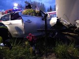 Śmiertelny wypadek na A4 w Katowicach. 37-letni kierowca roztrzaskał się o przęsło wiaduktu. To nie pierwsza tragedia w tym miejscu ZDJĘCIA
