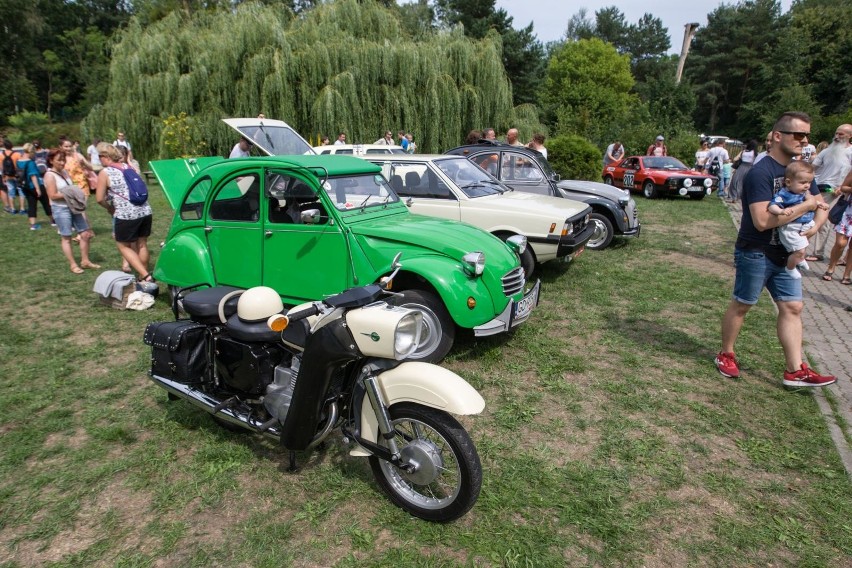 MotoZOO w Gdańsku. Zlot zabytkowych samochodów 22.07.2018