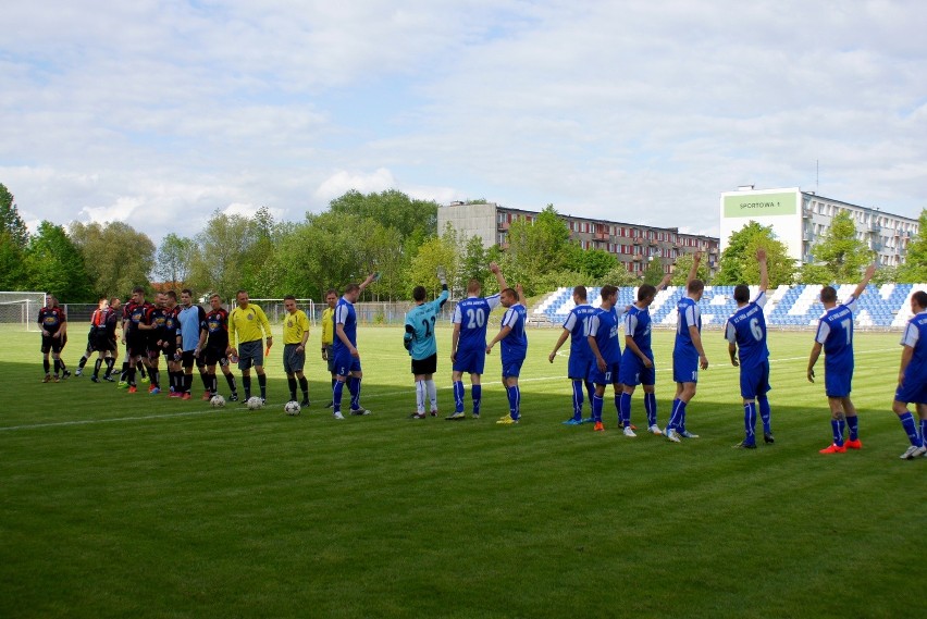 KS Unia Janikowo - Hermes Radłowo  5:1