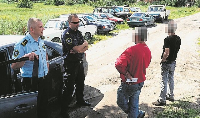 Komendant SM i jego zastępca uświadamiali właścicielowi jego obowiązki. Ten miał swoje zdanie.