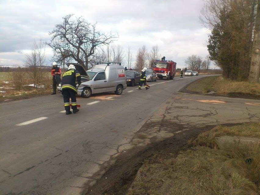 Spowodował wypadek i jak się okazało nie miał prawa jazdy