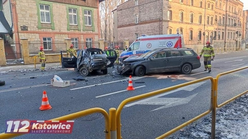 Na ul. Katowickiej w Chorzowie doszło do zdarzenia drogowego...