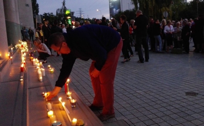 Pikieta i demonstracja przeciwko zmianom w sądownictwie...