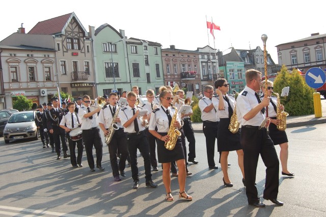 Na 110 -lecia OSP strażakom z Mroczy grała orkiestra dęta OSP z Kcyni. W sobotę 15 sierpnia strażacy z Mroczy uczczą kolejny jubileusz jednostki