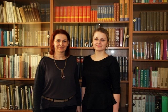 Ciężka praca i pomoc wspaniałego nauczyciela to przepis na sukces &#8211; mówi Paulina Mieldzioć (z prawej). Jest bardzo wdzięczna swojej nauczycielce Izabeli Dobrzyńskiej za wsparcie.