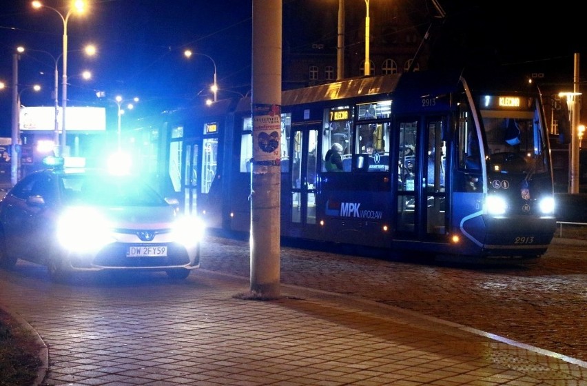 Pasażera nie udało się niestety uratować. Lekarz stwierdził...