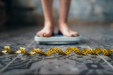 Zaburzenia odżywiania – anoreksja, bulimia, bulimoreksja, kompulsywne jedzenie i zespół NES. Sprawdź przyczyny i objawy tych zaburzeń 