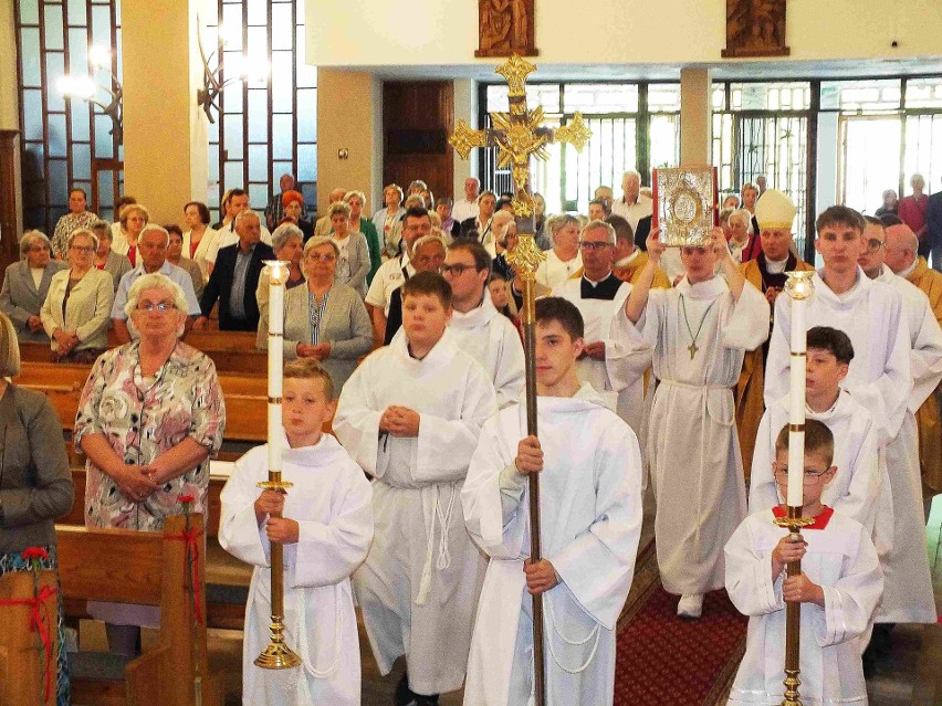 Obchody 100. rocznicy kościoła Wszystkich Świętych w Starachowicach. Zobacz zdjęcia