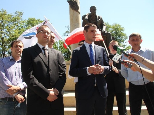 Dawid Lewicki, kandydat Nowej Prawicy z regionu Świętokrzyskiego jest przekonany, że jego ugrupowanie znajdzie się w przyszłym Europarlamencie.