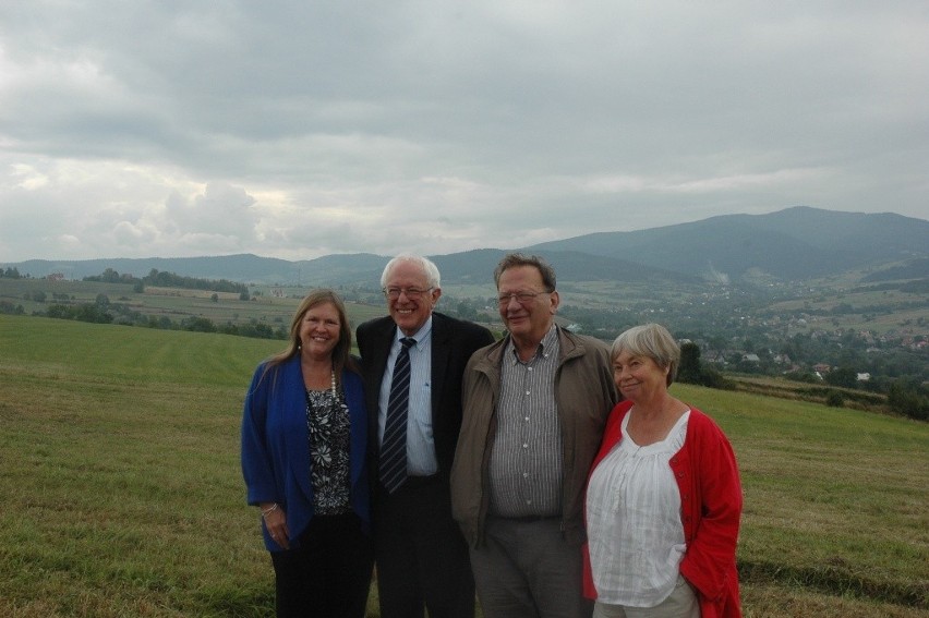 Podróż sentymentalna do Słopnic. Bracia Bernie (po lewej) i...