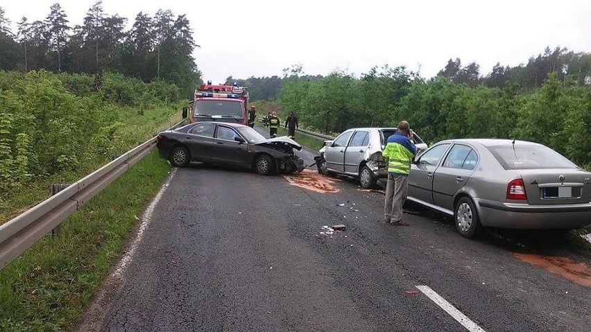 Do wypadku doszło na drodze wojewódzkiej nr 137 między...