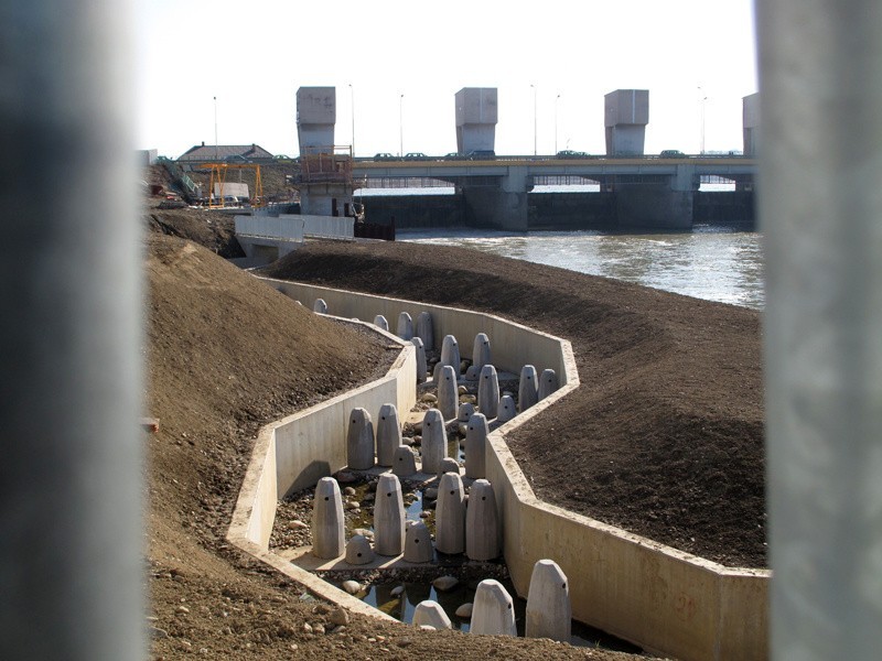 W Rzeszowie trwa budowa małej elektrowni wodnej [FOTO]