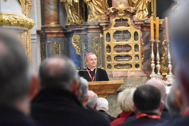 W Gościkowie - Paradyżu odbyła się konferencja pierwszego Synodu Diecezji Zielonogórsko-Gorzowskiej