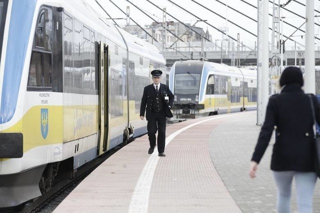 Pociągi opolskiego Polregio rocznie mają przejeżdżać ponad 3 mln kilometrów.