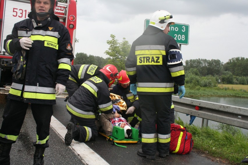 Wypadek autokaru Gdynia-Katowice w Głogówku Królewskim