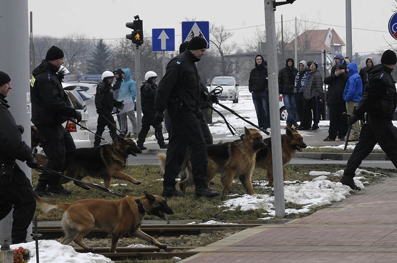 Policja zabezpieczała bydgoskie derby piłkarskie