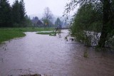 Podtopienia po intensywnych opadach deszczu w Bieszczadach [ZDJĘCIA]