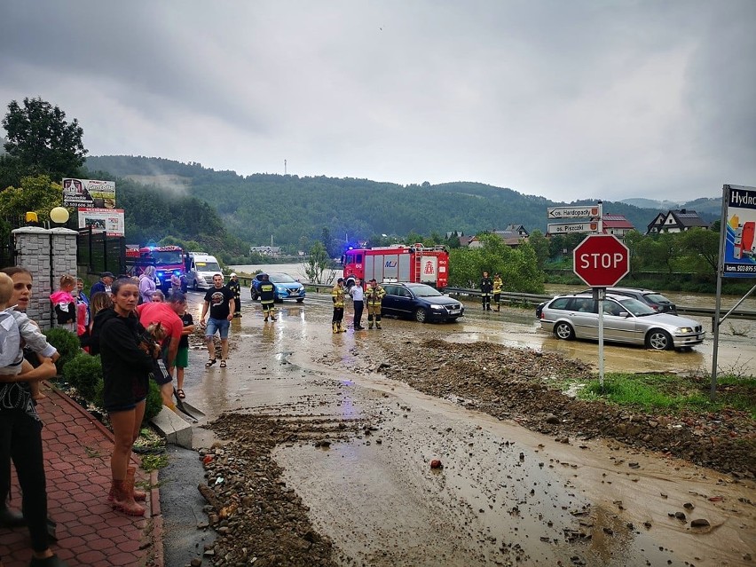 Ochotnica Dolna. Ulewa uderzyła w gminę. Najbardziej ucierpiała Tylmanowa 