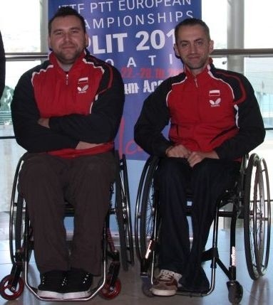 Krzysztof Żyłka (z lewej) i Maciej Nalepka byli najlepszymi zawodnikami tarnobrzeskiej drużyny podczas mistrzostw Polski w Radomiu.