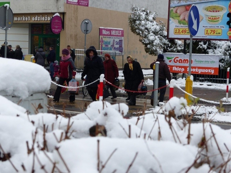 Pierwszy śnieg w mieście (zdjęcia)