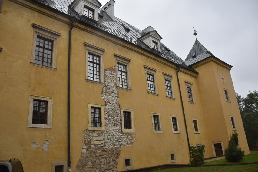 Zamek w Spytkowicach został przekazany Muzeum Narodowemu w Krakowie