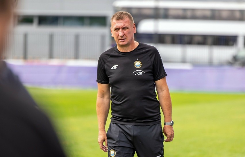 Trener Kamil Kiereś pokazał, że umie grać pod presją.