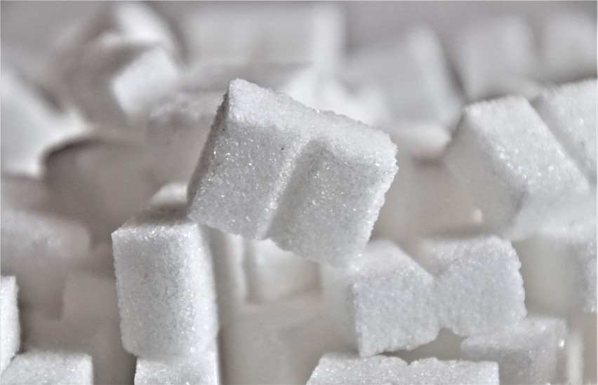 Według Światowej Organizacji Zdrowia (WHO) spożycie cukru...