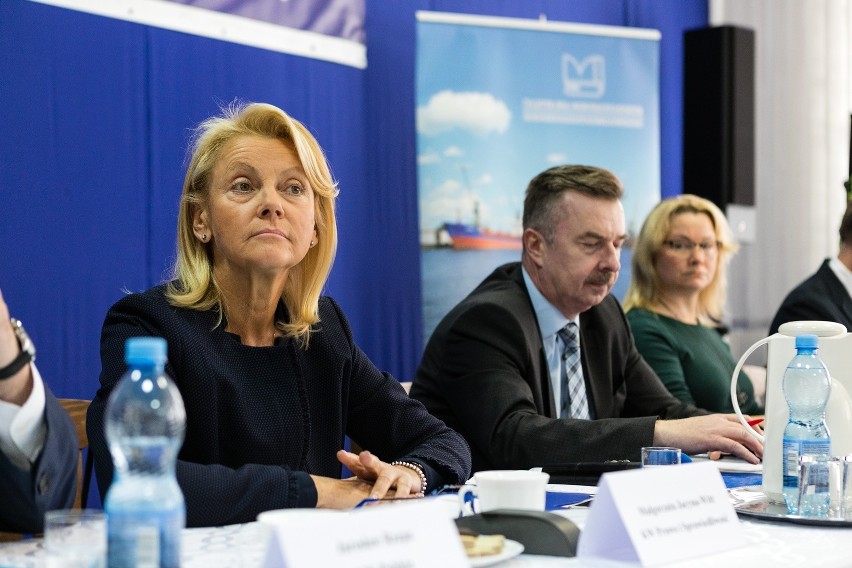Wybory parlamentarne 2019. Branża morska polem starcia kandydatów. Debata w Szczecinie [ZDJĘCIA]