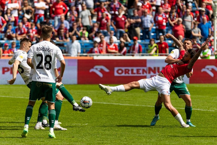 Wisła do przerwy mogła prowadzić wyżej niż 1:0....