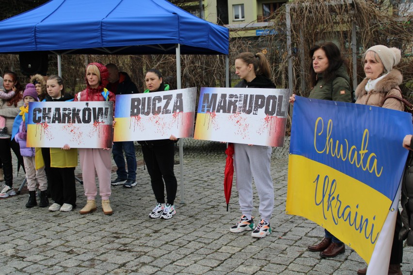 Solidarni z narodem ukraińskim w Chrzanowie. Upamiętnili...