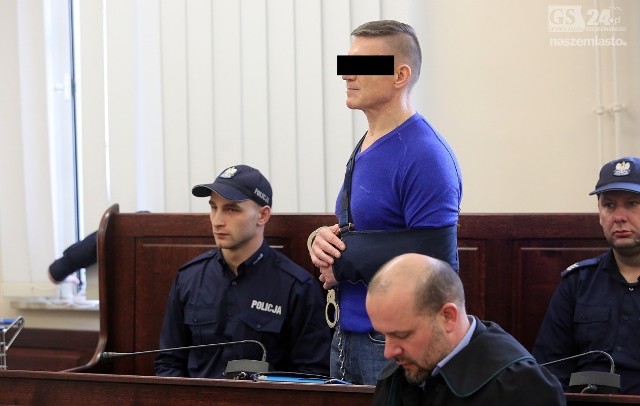 Były szef szczecińskiego podziemia gangsterskiego nie przyznał się do pomocnictwa w zabójstwie, do którego doszło 21 lat temu.