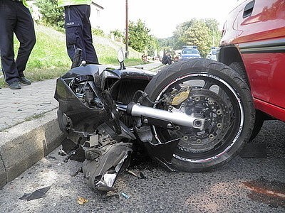Tragiczny wypadek motocyklisty w Rybniku. Nie żyje