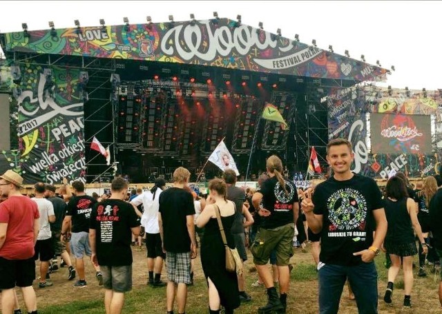 Arkadiusz Myrcha, toruński poseł Platformy Obywatelskiej postanowiły wybrać się na tegoroczny Przystanek Woodstock. Pamiątkami z tej wyprawy podzielił się w mediach społecznościowych. A tak bawią się pozostali uczestnicy Przystanku Woodstock >>>> PRZYSTANEK WOODSTOCK. KĄPIEL W BŁOCIE [ZDJĘCIA]